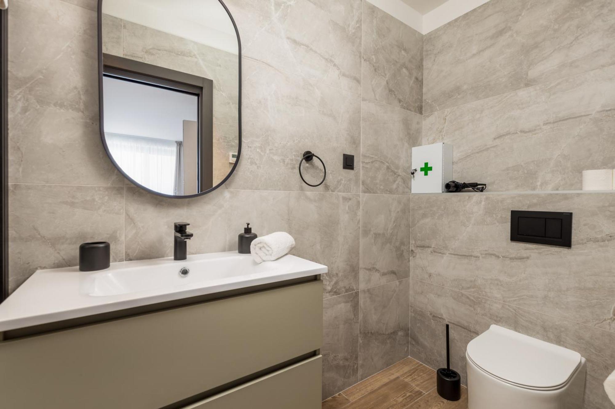 Belinda Apartments With Balcony Opatija Ngoại thất bức ảnh