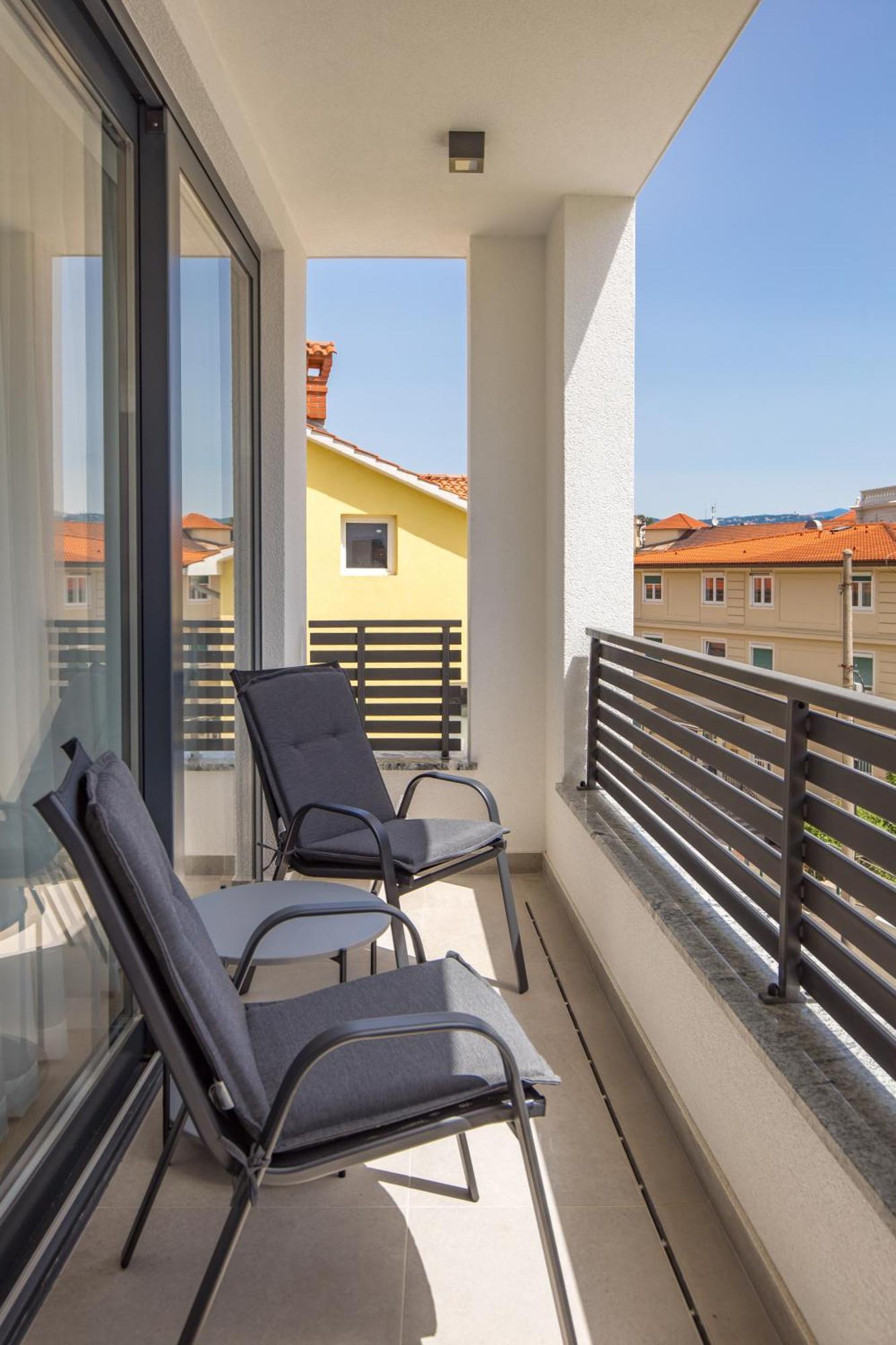Belinda Apartments With Balcony Opatija Ngoại thất bức ảnh